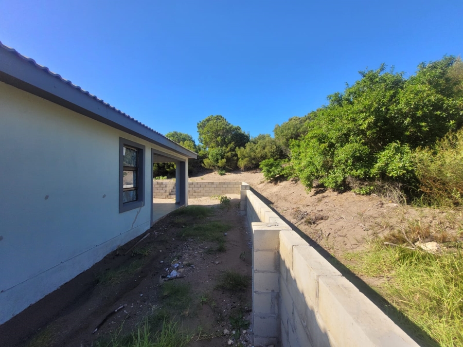 3 Bedroom Property for Sale in Paradise Beach Eastern Cape